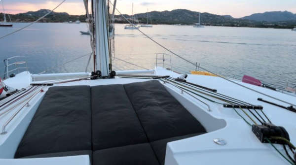 Lagoon 620 - immagine 2