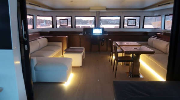 Lagoon 620 - immagine 4