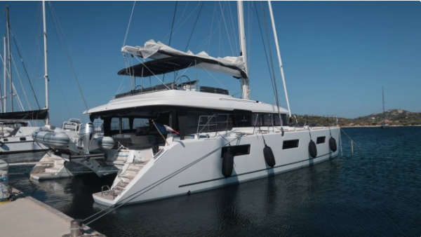 Lagoon 620