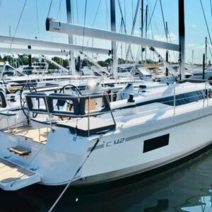 Bavaria C42