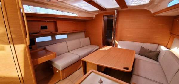 Dufour 390 - immagine 4