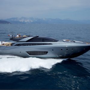 Riva 68 Domino