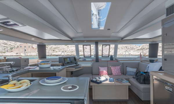 Fountaine Pajot Astréa 42 - immagine 2