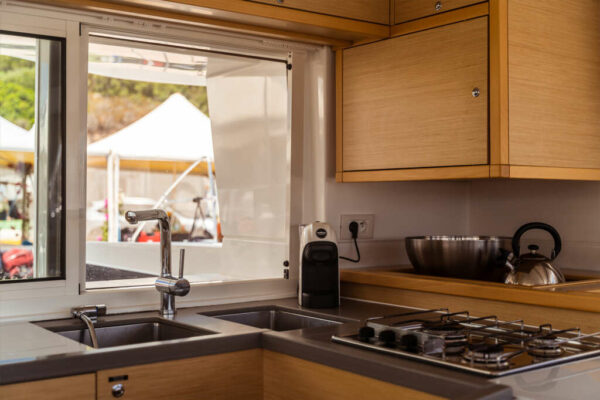 Lagoon 450 - immagine 3