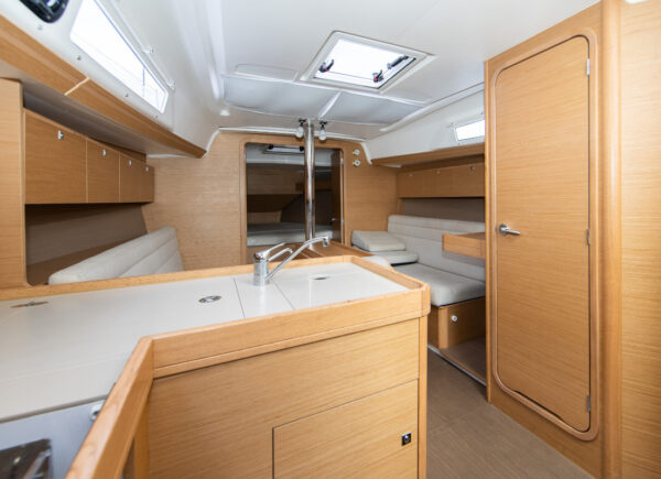 Dufour 350 - immagine 4