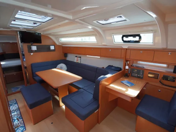 Bavaria 41 Cruiser - immagine 3